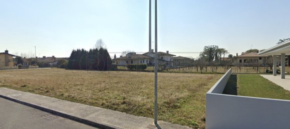 943m² Land in Udine, Italy No. 153280 6