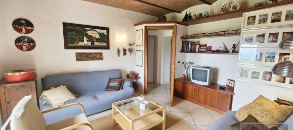 2 bedrooms Apartment in San Gimignano, Italy No. 294 5