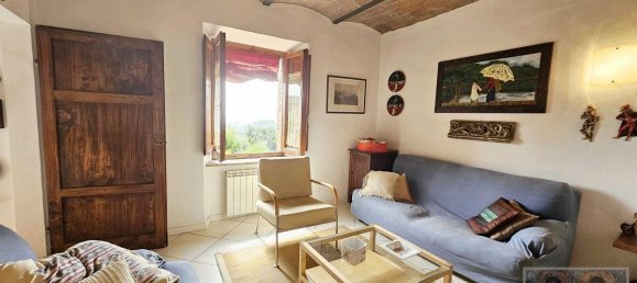 2 bedrooms Apartment in San Gimignano, Italy No. 294 6