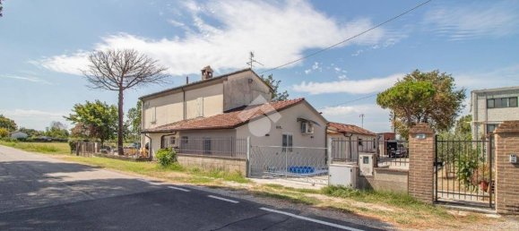 2 Schlafzimmer Villa in Cervia, Italy, Nr. 258186 23