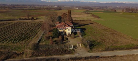 8 rooms Villa in Poirino, Italy No. 25235 4