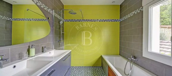 4 bedrooms House in Jouy-en-Josas, France No. 172536 17