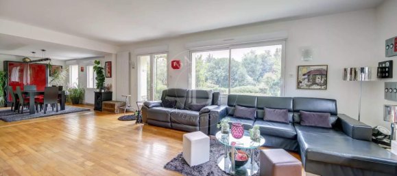 4 bedrooms House in Jouy-en-Josas, France No. 172536 20