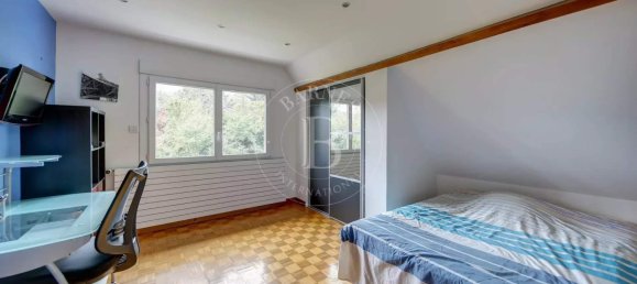 4 bedrooms House in Jouy-en-Josas, France No. 172536 32