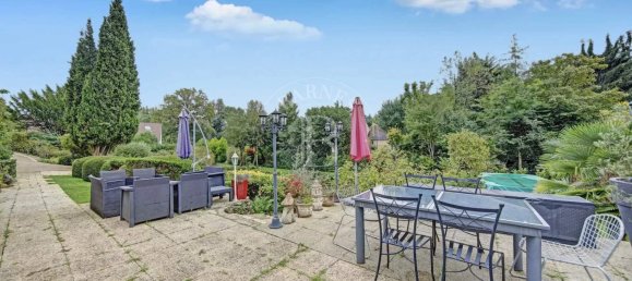 4 bedrooms House in Jouy-en-Josas, France No. 172536 4