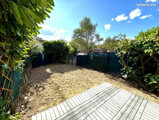 2 bedrooms House in Tournefeuille, France No. 290774