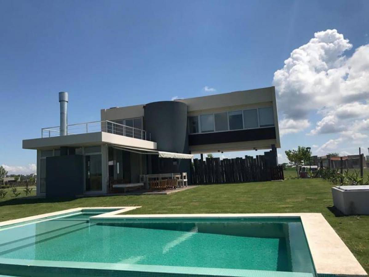 3 Schlafzimmer Haus in Escobar, Argentina, Nr. 92555