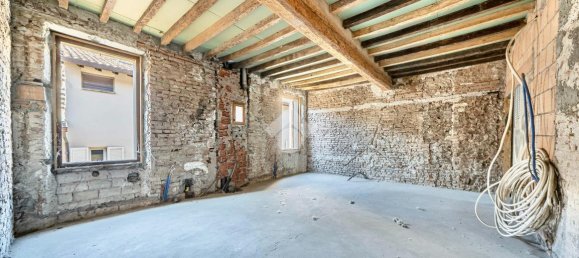 4-Zimmer Wohnung in Reggio Emilia, Italy, Nr. 5686 4