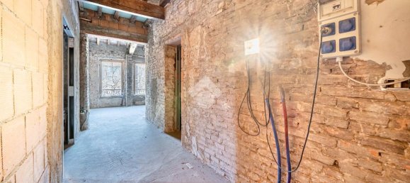 4-Zimmer Wohnung in Reggio Emilia, Italy, Nr. 5686 9