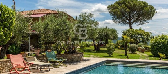 18 rooms Villa in Passignano sul Trasimeno, Italy No. 124528 5