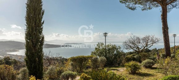 18 rooms Villa in Passignano sul Trasimeno, Italy No. 124528 7