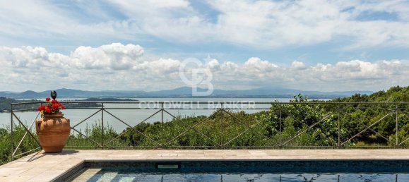 18 rooms Villa in Passignano sul Trasimeno, Italy No. 124528 4