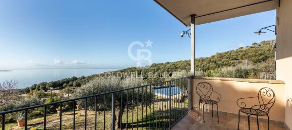 18 rooms Villa in Passignano sul Trasimeno, Italy No. 124528 18