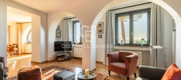 18 rooms Villa in Passignano sul Trasimeno, Italy No. 124528 23