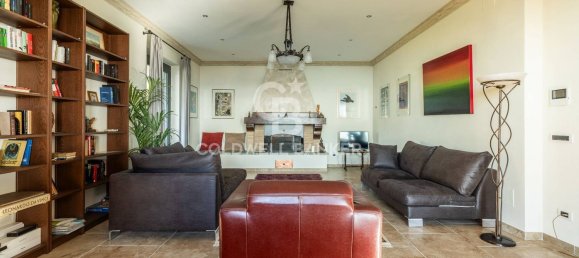 18 rooms Villa in Passignano sul Trasimeno, Italy No. 124528 20