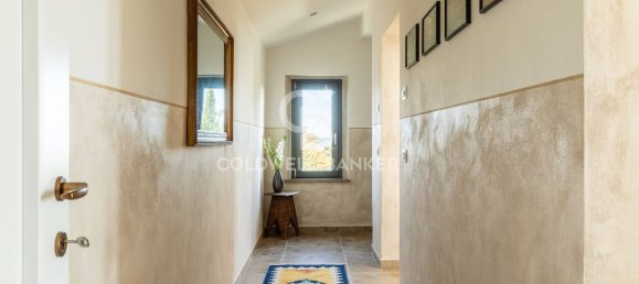 18 rooms Villa in Passignano sul Trasimeno, Italy No. 124528 11