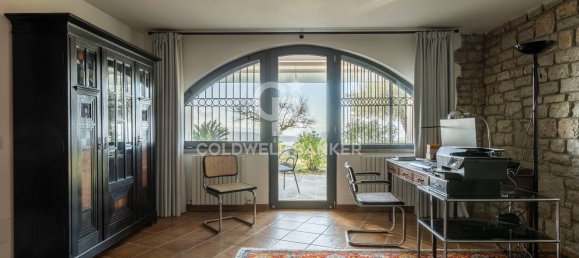18 rooms Villa in Passignano sul Trasimeno, Italy No. 124528 19