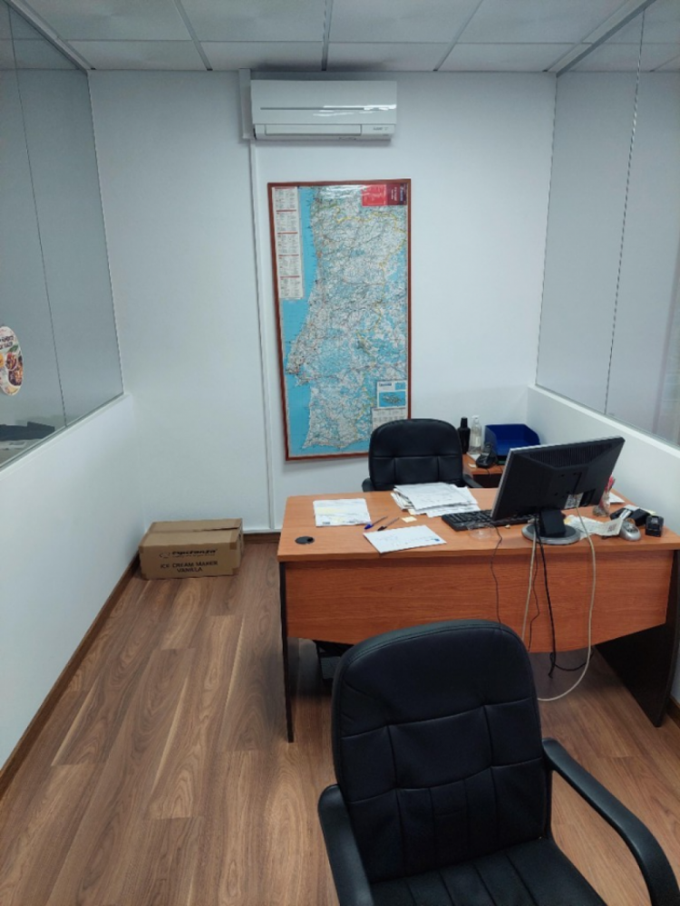 380m² Factory in Sintra, Portugal No. 8361