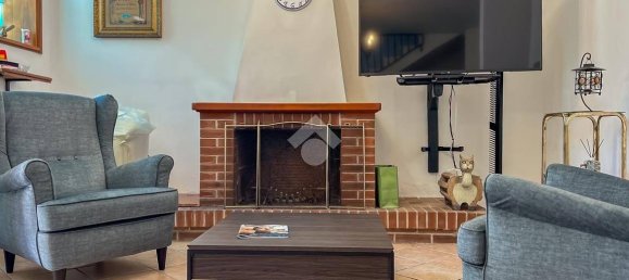 3 bedrooms House in Formia, Italy No. 280883 6