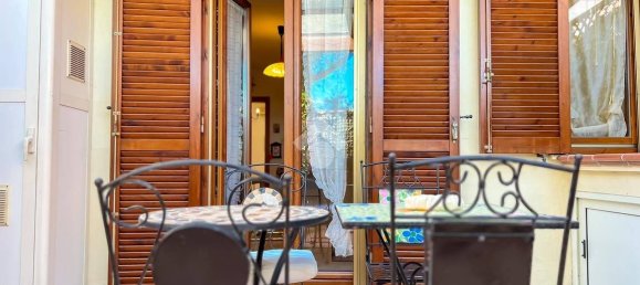 3 bedrooms House in Formia, Italy No. 280883 9