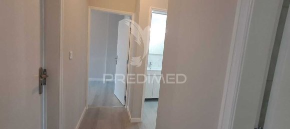 3 bedrooms Apartment in Loures, Portugal No. 94609 17