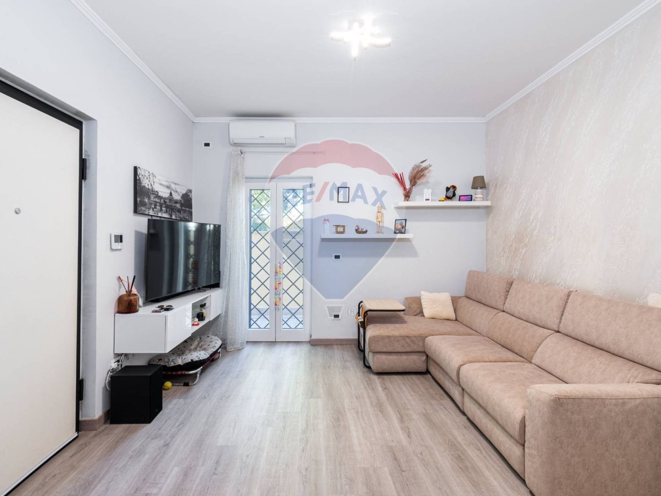 3 Schlafzimmer Wohnung in Fiumicino, Italy, Nr. 380049