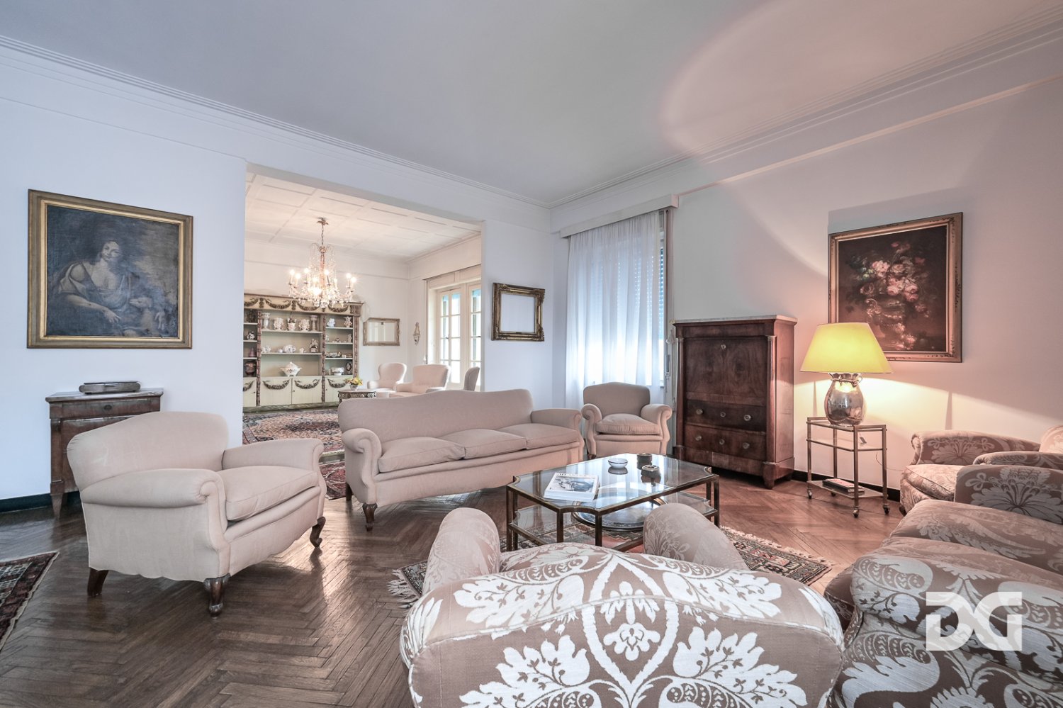 4 bedrooms Office in Genoa, Italy No. 84814