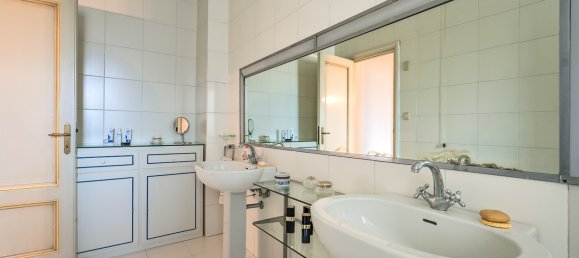 4 bedrooms Office in Genoa, Italy No. 84814 17