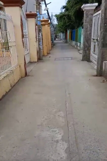 345m² House in District 7, Vietnam No. 13064