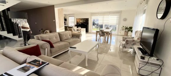 3 chambres Maison à Colmar, France No. 153114 5