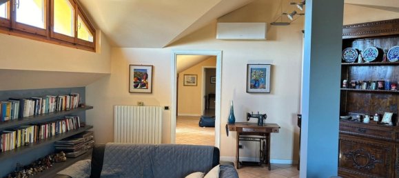 3غرفة شقة في Vidigulfo, Italy رقم 230694 9