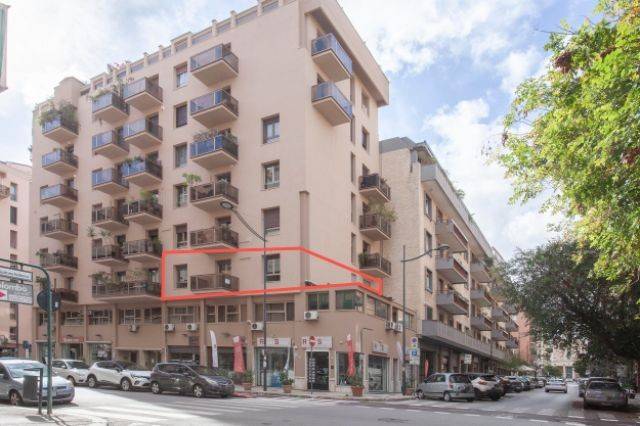 Apartamento T3 em Palermo, Italy N.º 255539