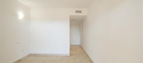 2 Schlafzimmer Wohnung in Marbella, Spain, Nr. 185373 8