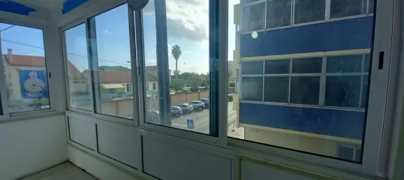 Apartamento de 4 dormitorios en Almada, Portugal No. 87336 24