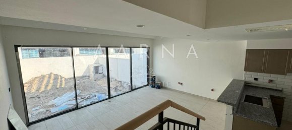 5 bedrooms Townhouse in Damac Lagoons, UAE No. 16663 8