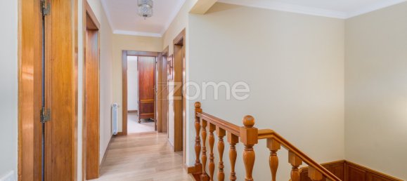 4 غرف نوم فيلا في Rio de Mouro, Portugal رقم 136149 2