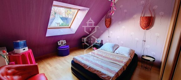 3 bedrooms House in Hennebont, France No. 99828 9