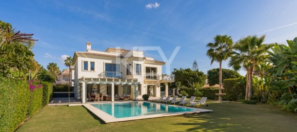 5 bedrooms Villa in Marbella, Spain No. 64405 34