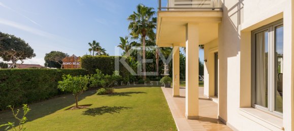 5 bedrooms Villa in Marbella, Spain No. 64405 14
