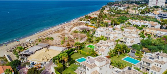 5 bedrooms Villa in Marbella, Spain No. 64405 24