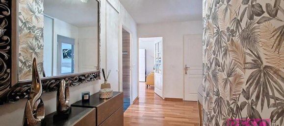 Apartamento de 2 dormitorios en Etrembieres, France No. 317216 10