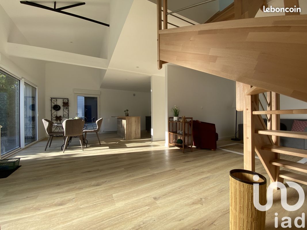 4 chambres Maison à Le Mans, France No. 107878