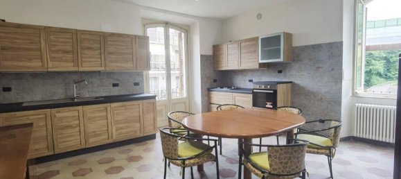 8-salle Appartement à Altare, Italy No. 146098 6