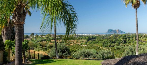 4 chambres Villa à Estepona, Spain No. 165717 3