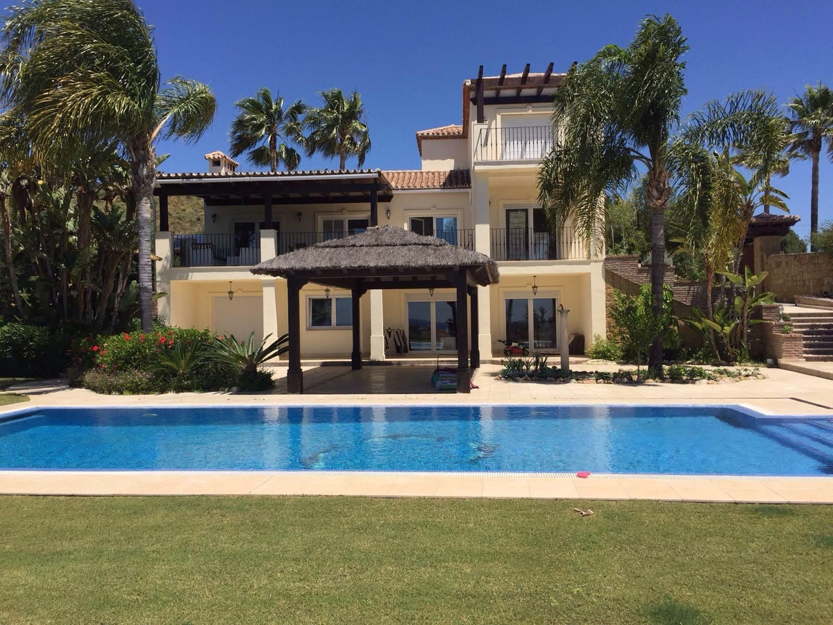 4 chambres Villa à Estepona, Spain No. 165717