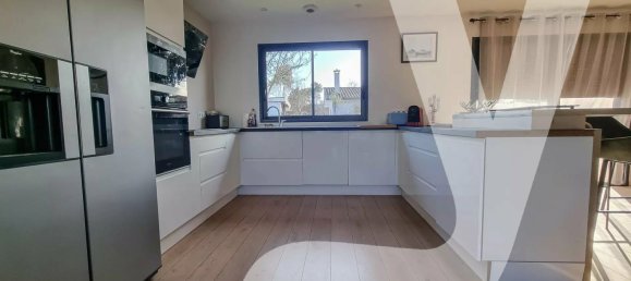 3 Schlafzimmer Haus in Le Teich, France, Nr. 278775 5