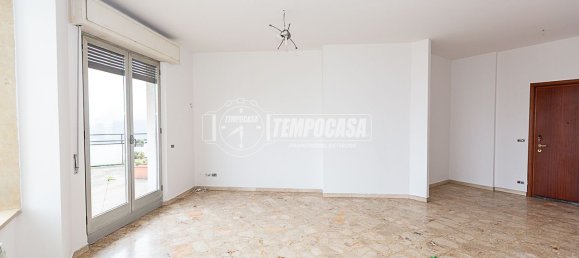Apartamento de 2 dormitorios en Codogno, Italy No. 116410 5