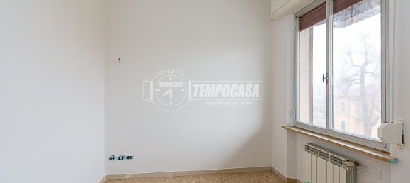 Apartamento de 2 dormitorios en Codogno, Italy No. 116410 18