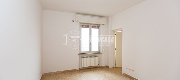 Apartamento de 2 dormitorios en Codogno, Italy No. 116410 19