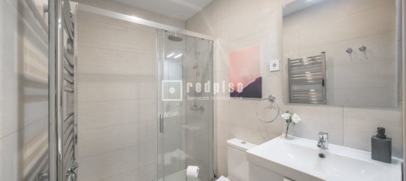 1 bedroom Penthouse in Madrid, Spain No. 168353 19